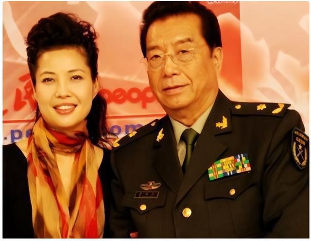 裸妻局中局妻欲大结局剧情_老夫少妻最终结局都不是很好_萌妻嫁到豪门冷少宠妻